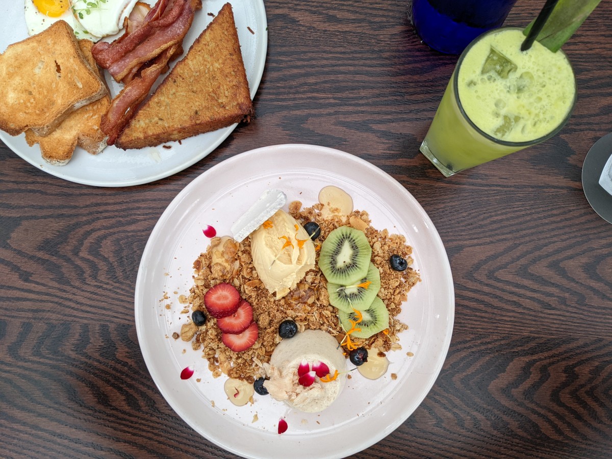 Apple & Cinnamon Panna Cotta | 18 House-made granola, oat streusel crumble,  apple gel, peanut butter mousse, raspberry  meringue, seasonal fruits & lychee powder