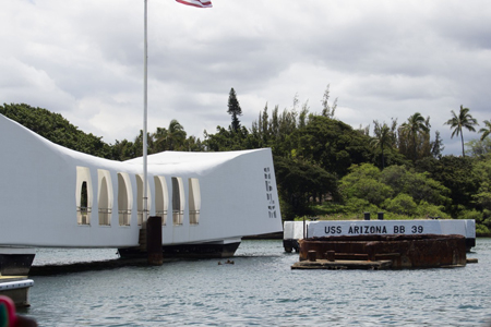 image of Pearl Harbour National Memorial - click to enlarge