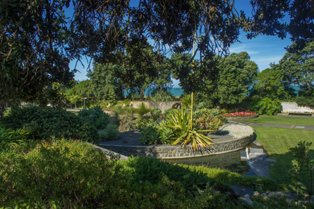 image of Sunken Gardens - click to enlarge